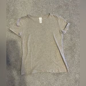H&M, basic and neutral t-shirt, women’s medium, cream color